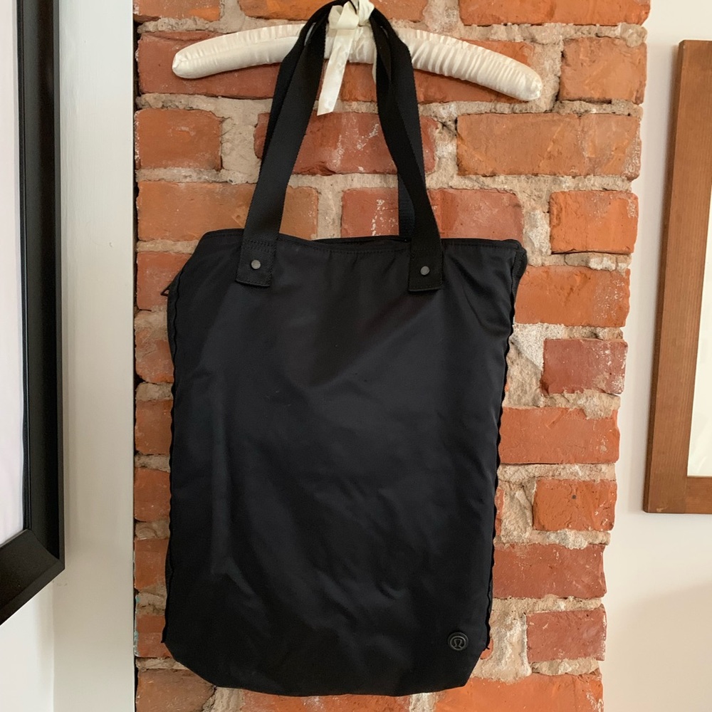 Lululemon Bring It Om Tote
